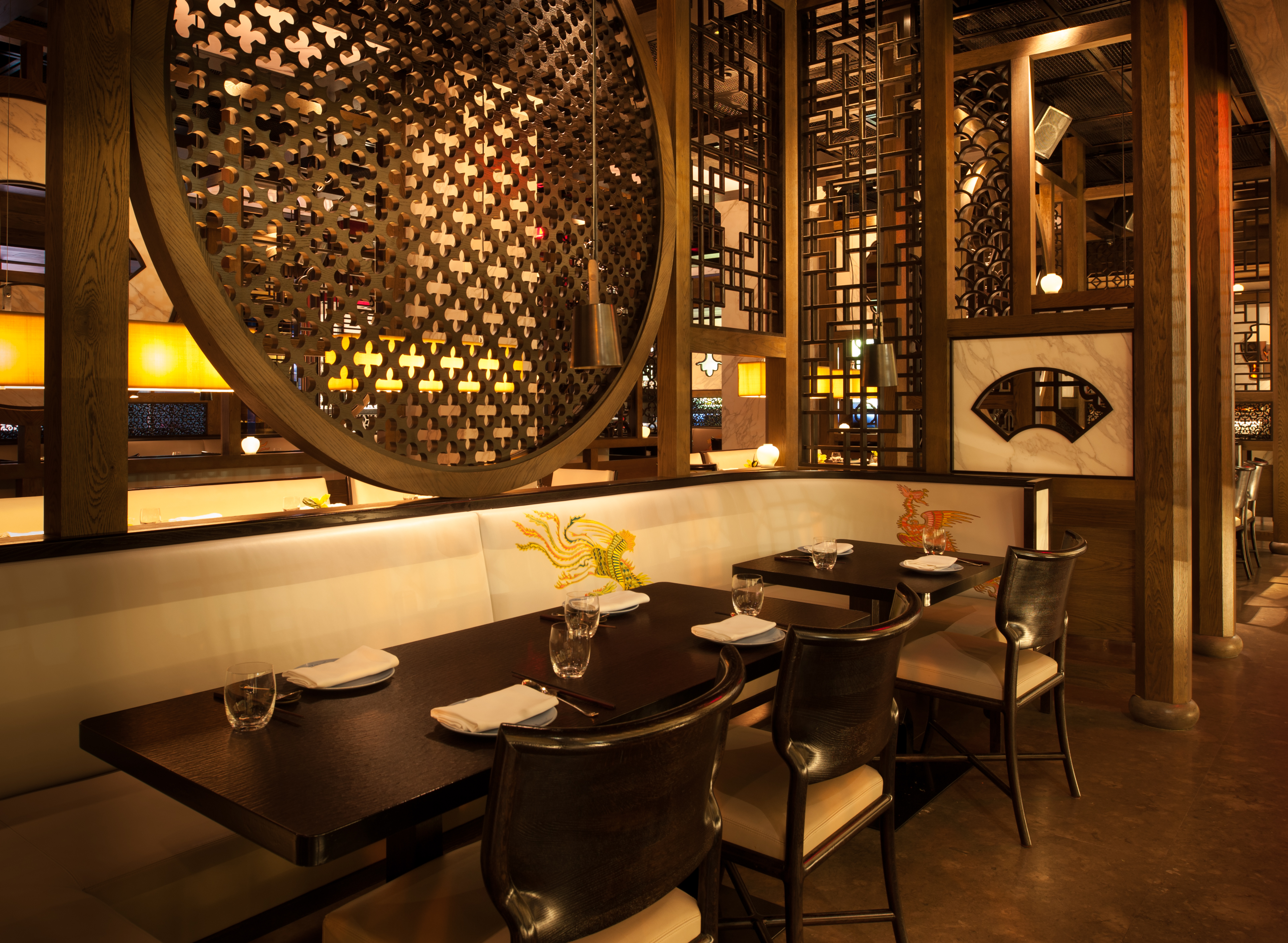 Hakkasan: Luxurious, Sensual Chinese Cuisine in Hell’s Kitchen