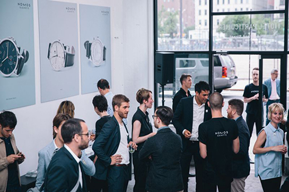 Welcome to America, NOMOS!