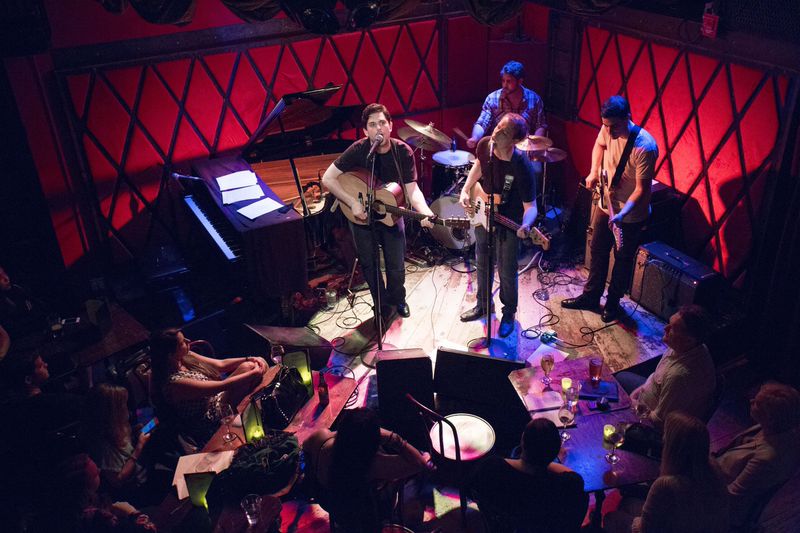 Rockstar On The Rise: Luke Elliot