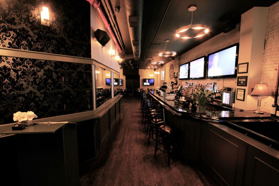 Summer Fridays Happy Hour Series at Proper West and Manhattan Proper