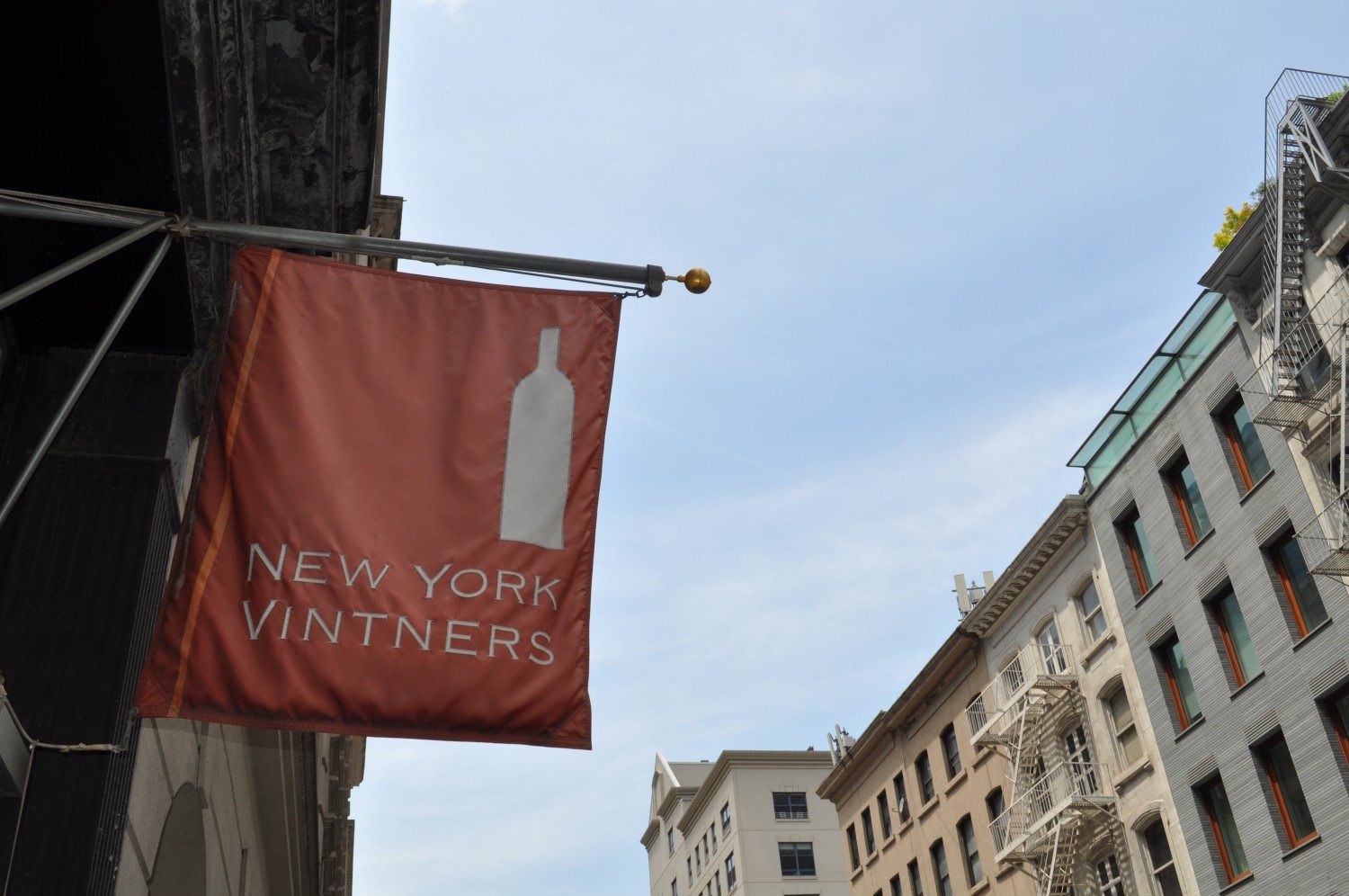 Get the Ultimate Wine Tasting Experience with New York Vintners