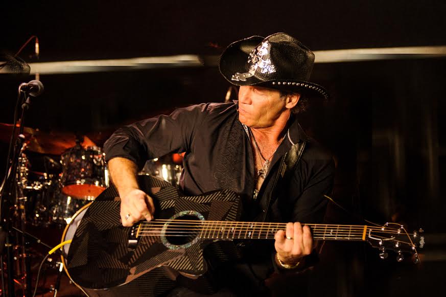 The Gary Douglas Band is set for gigs at The Cutting Room and Bowery Electric, Gary talks country, New York and more