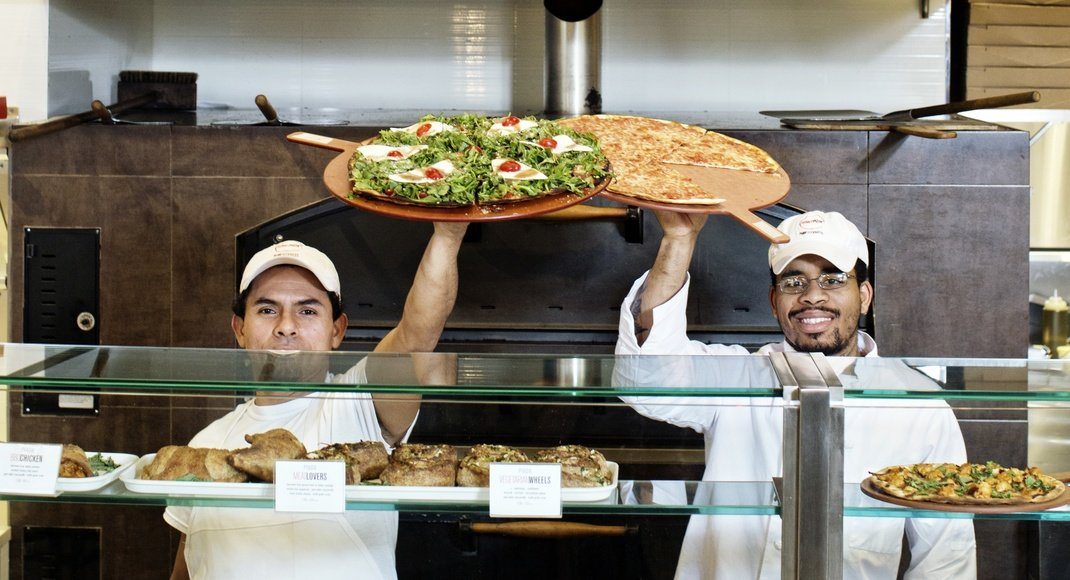 Skinny Pizza: Big Flavor