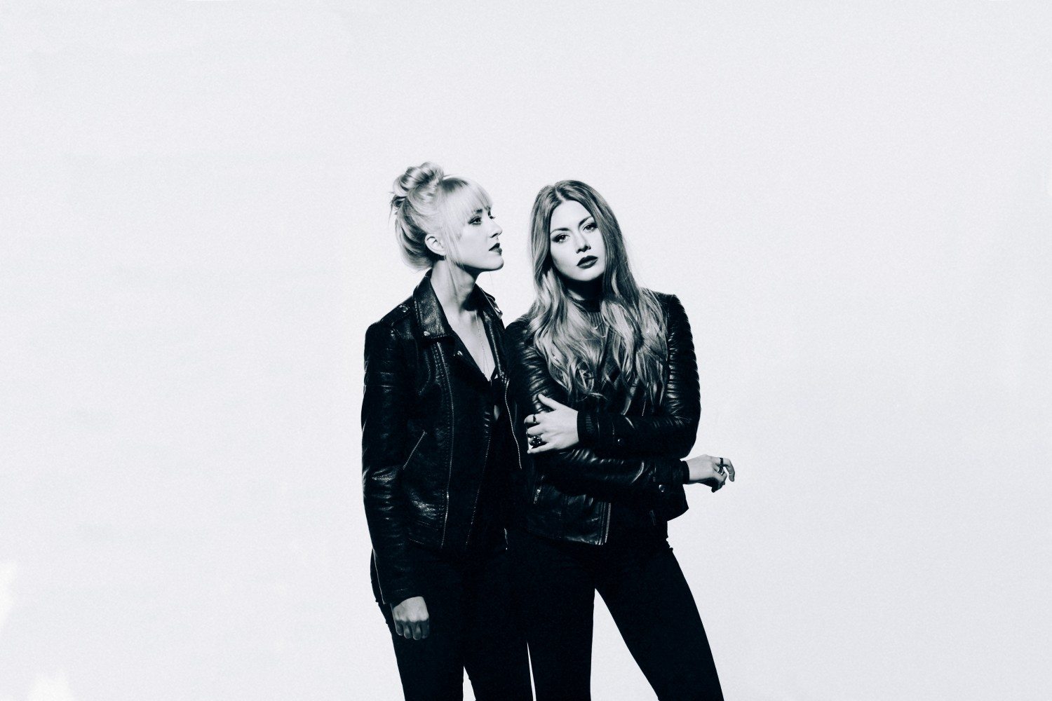 Larkin Poe’s Rebecca Lovell on opening for Elvis Costello on Oct. 1, Conan, Joe’s Pub, and more