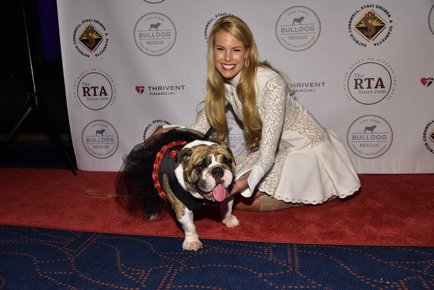 Beth Ostrosky Stern on the Dec. 12 Beth Stern & Friends’ Bash For The Bulldogs, life with Howard & more