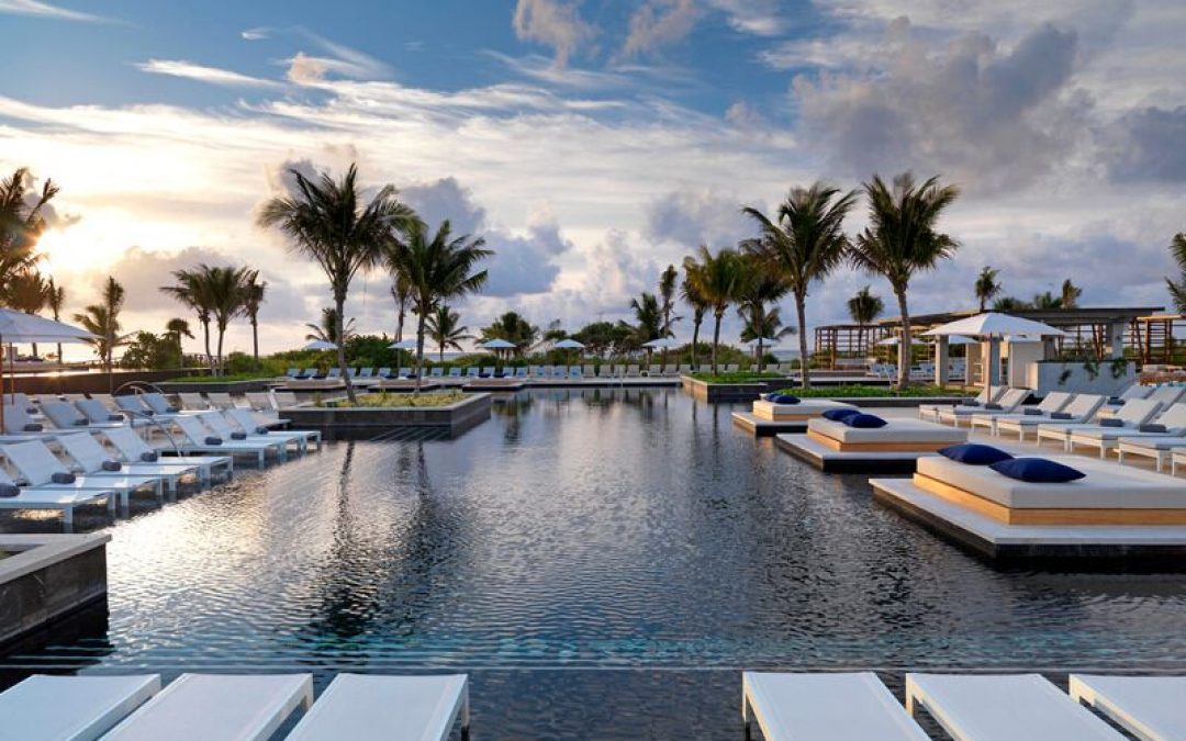 UNICO 20˚87˚ Celebrates First Anniversary With A Giveaway