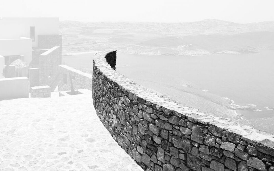 Exhibition Costas Picadas Odon Wagner