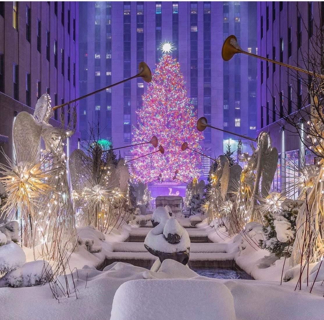 Downtown's Ultimate Gift Guide 2021