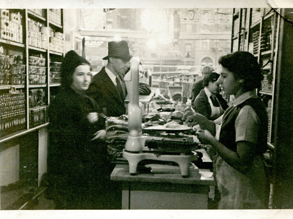 I'll Have What She's Having: The Jewish Deli at New-York Historical Society